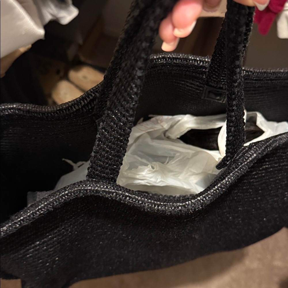 Givenchy Black and White Tote Bag - Picture 3 of 4